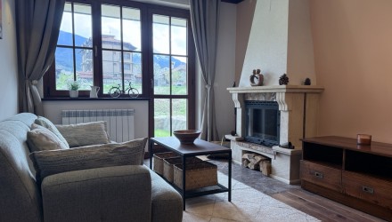 Затишен апартамент с тераса и камина в Банско